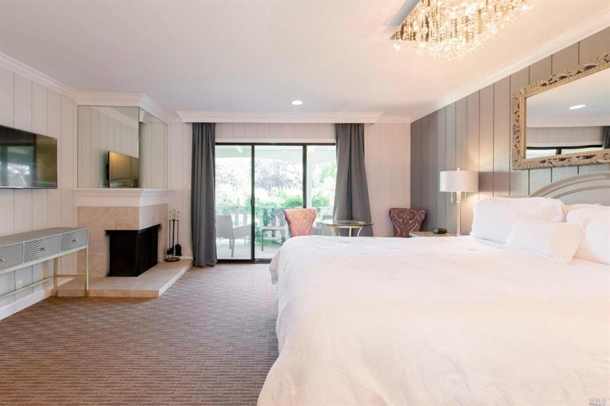 1 Bed - 1 Bath - Silverado Resort Experience Напа Екстериор снимка