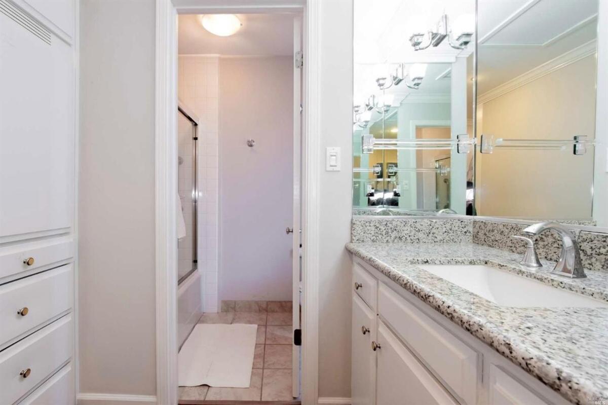 1 Bed - 1 Bath - Silverado Resort Experience Напа Екстериор снимка